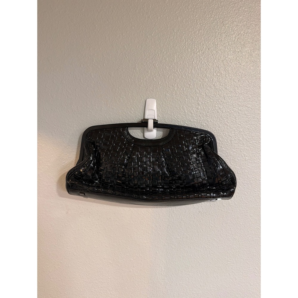 Elliott Lucca Clutch Bag Womens Black Woven Patent Leather Cut-Out Handle